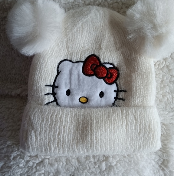 NEW Sanrio's PomPom Embroidered Hello Kitty Knit Beanie w/Fleece Lining - Picture 5 of 8